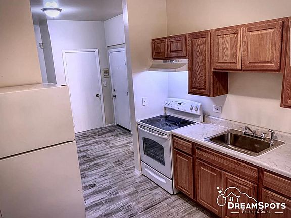 2nd image of 366 E 53rd St #1A
