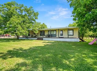 5911 Fm 2988 Rd, Navasota, TX 77868