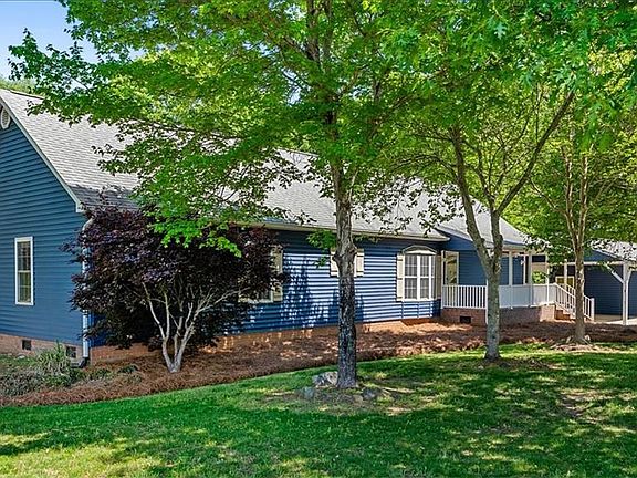 4th image of 596 Greenbrier Farm Trl
