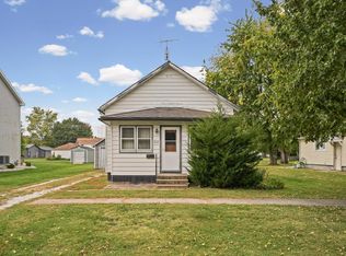 313 S Guthrie St, Gibson city, IL 60936
