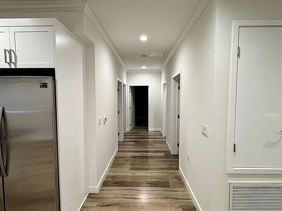 3rd image of 11828 Runnymede St #101