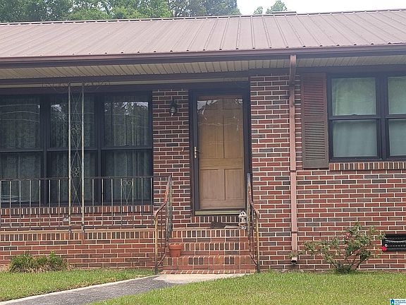 2nd image of 715 Rock Mills Rd