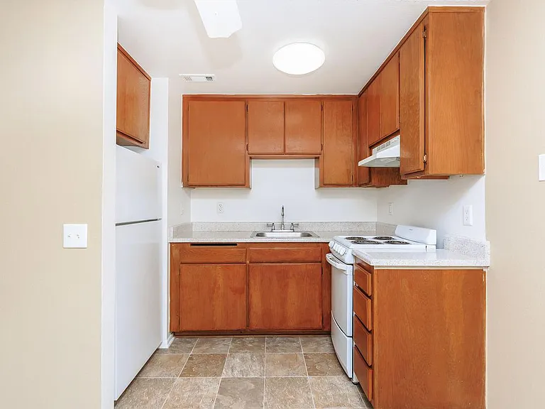 CONTEMPORARY KITCHEN DESIGN