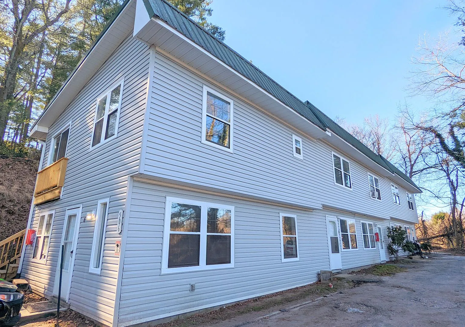 Hendersonville Heights Apts 506 — Photo 1