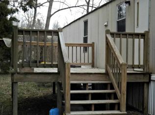 181 Whipoorwill Ln, Saluda, VA 23149