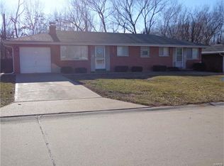 4112 Rain Ridge Dr, Saint Louis, MO 63125