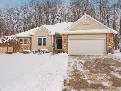 645 Meadowlark Rd, Painesville, OH, 44077