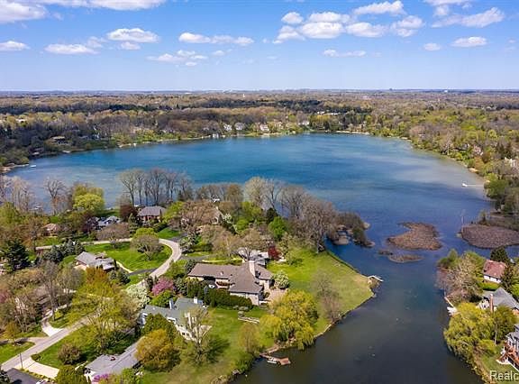 5th image of 6360 Dakota Cir