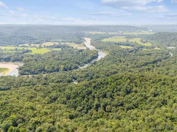 8147 N 544th Rd, Tahlequah, OK 74464