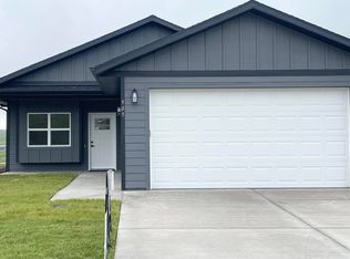 905 Bennington Dr, Box Elder, SD 57719