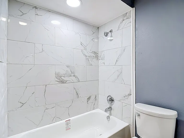 5401 65th Ter N #B — Photo 17