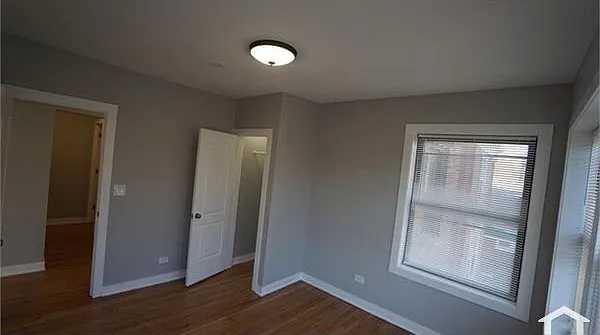 702 W 76th St #2 — Photo 6