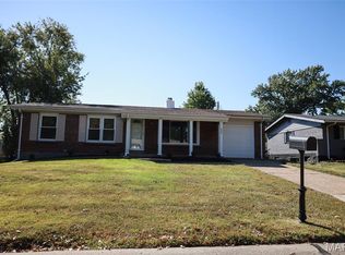 1314 Petite Dr, Saint Louis, MO 63138