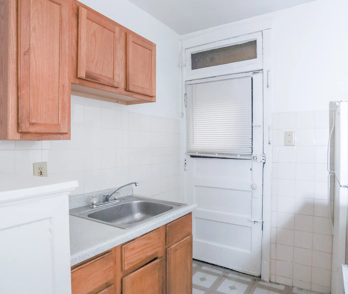 Studio, 1.0 bath, $1,150 — Photo 4