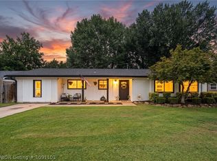 203 Amherst Cir, Fort Smith, AR 72908