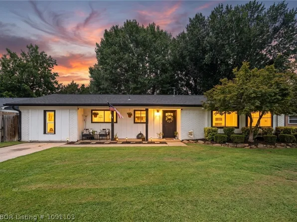 203 Amherst Cir, Fort Smith, AR 72908