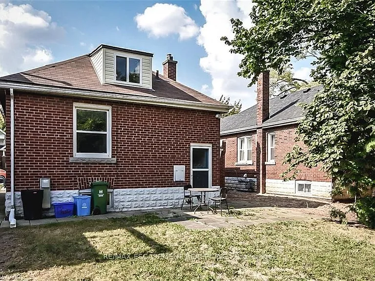 9 Gary Ave — Photo 9