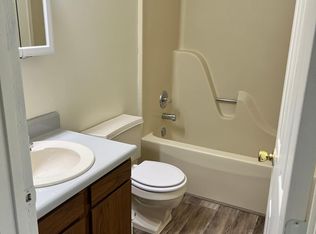 1120 Westerly Dr #C, Lima, OH 45805