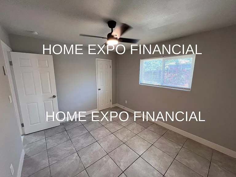 25256 Bessant St — Photo 41