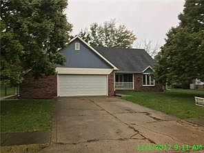 1st image of 1027 Cedar Glen South Dr