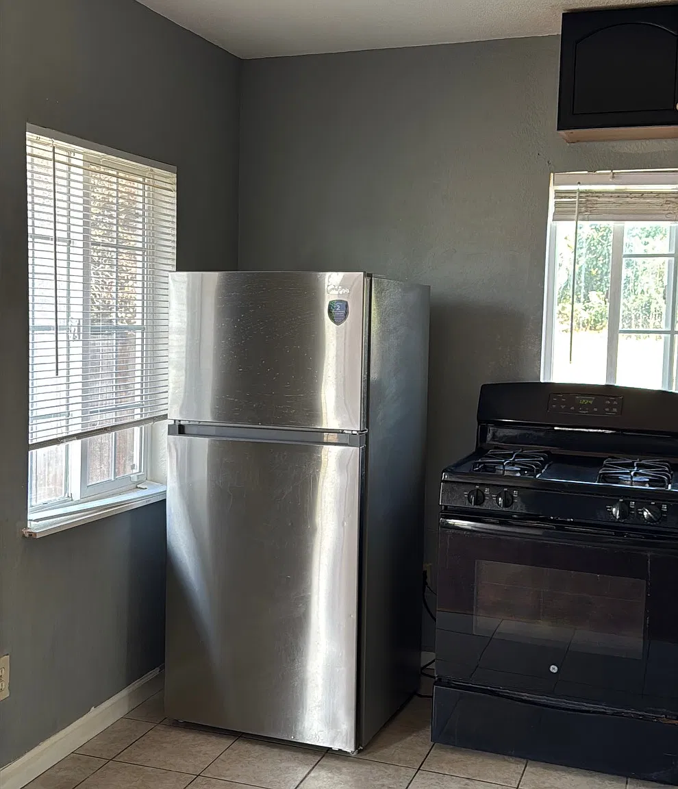 1 bed, 500 sqft, $2,050 — Photo 2