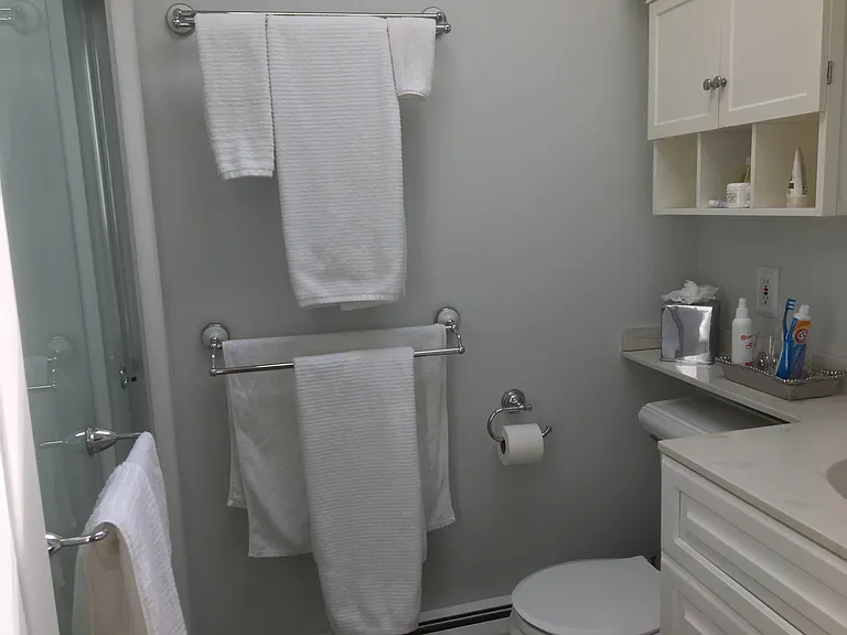 2139 Terrace Ln S — Photo 12