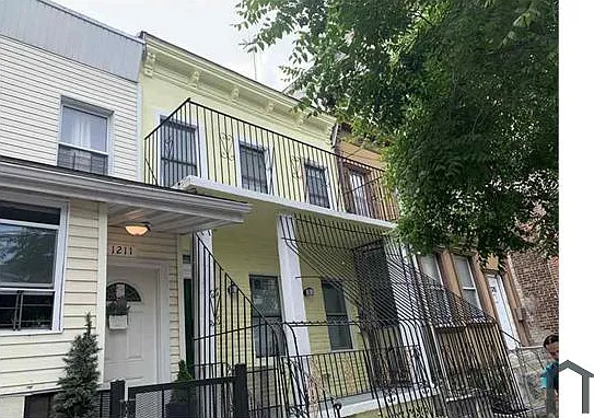 1213 Ogden Ave #2
