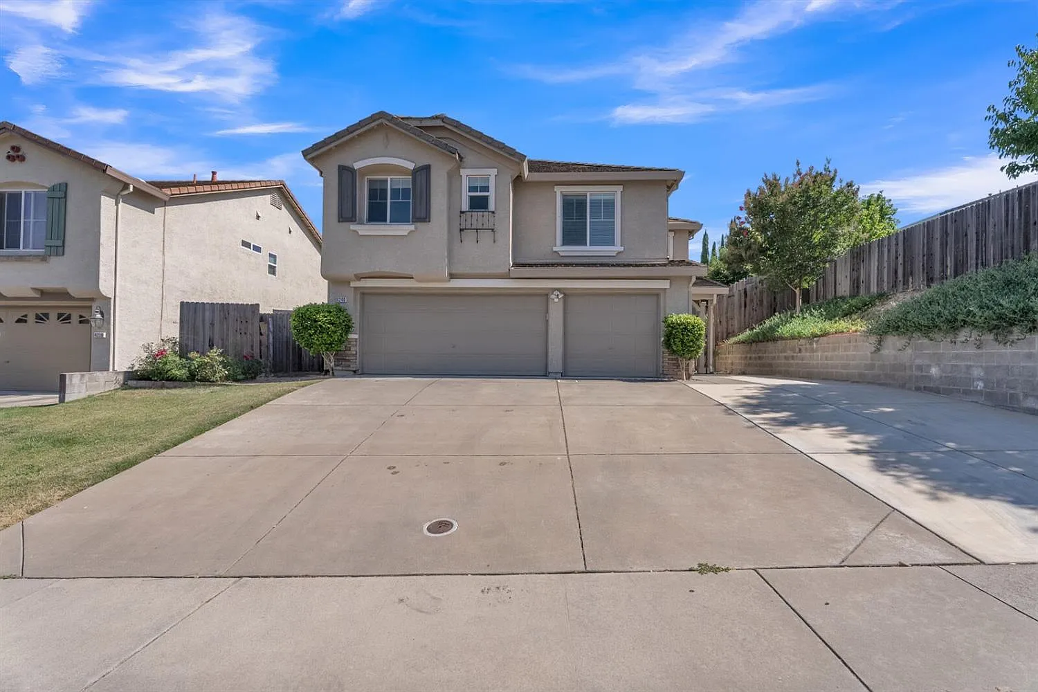 4240 Winje Dr photo 1