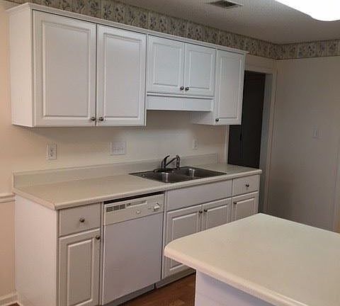 3rd image of 3741 Bansbury Pl
