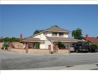 2nd image of 854 Rimrock Cir