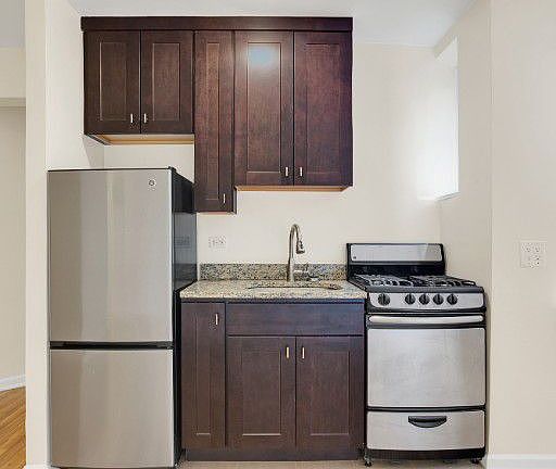 5th image of 5555 Netherland Ave APT 6G