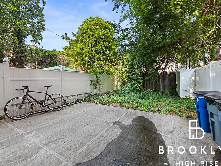659 Hancock St #3B — Photo 15