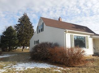 106 N 8th St, Saint Edward, NE 68660