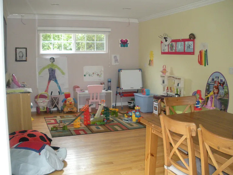 1172 Arlington Ln — Photo 23