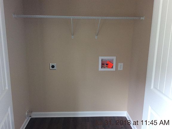 5th image of 622 Appleton Dr Unit A