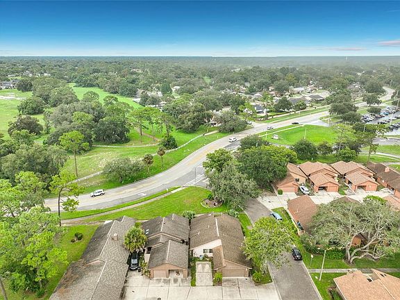 3rd image of 250 RAINTREE DRIVE