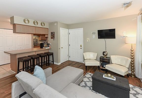 4th image of 1388 E Wyndham Cir APT 106