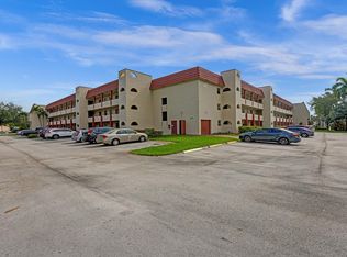 3091 E Sunrise Lakes Dr #106, Sunrise, FL 33322