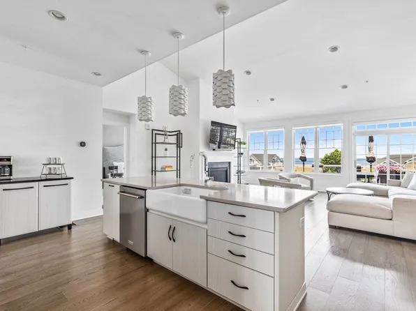 15 Lois Ann Ct #15, Scituate, MA 02066