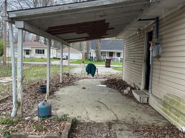 231 Rich St, Bethel, OH 45106
