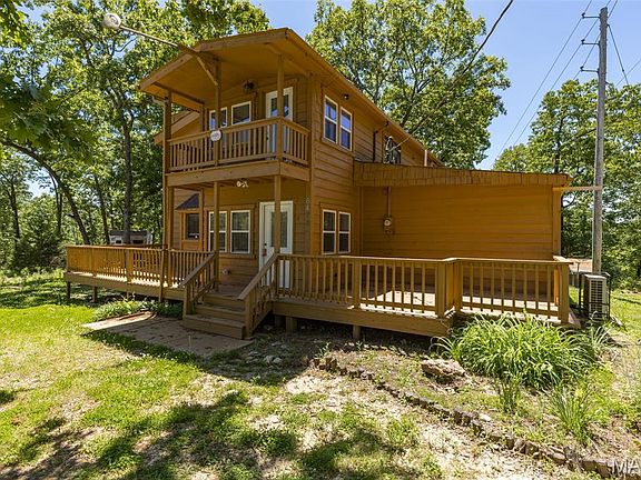2nd image of 6476 Hackberry Dr