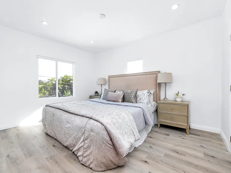 1510 S Durango Ave — Photo 16