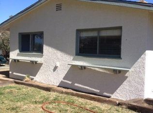 155 Taintor Rd, Palmdale, CA 93550