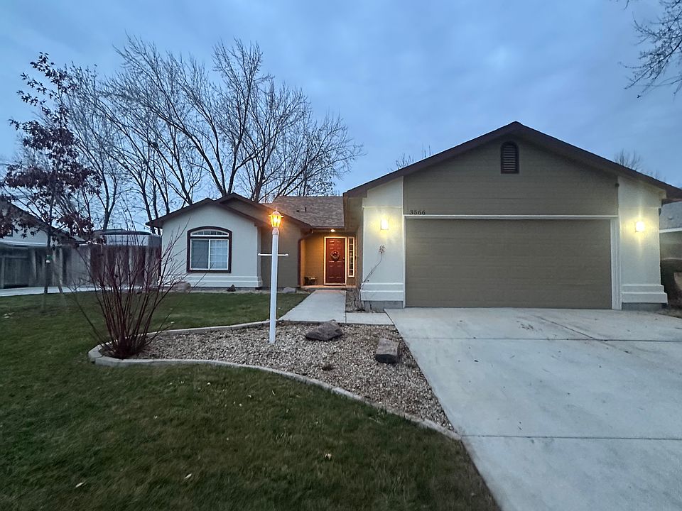 1st image of 3566 E Eisenhower Dr