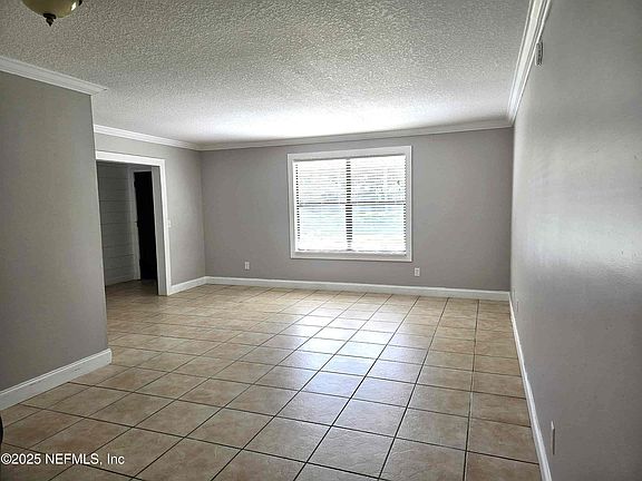 5th image of 2822 CIRCLE RIDGE Drive