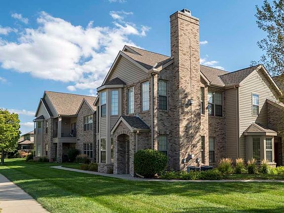 4th image of 5113 N 158th Ave #11
