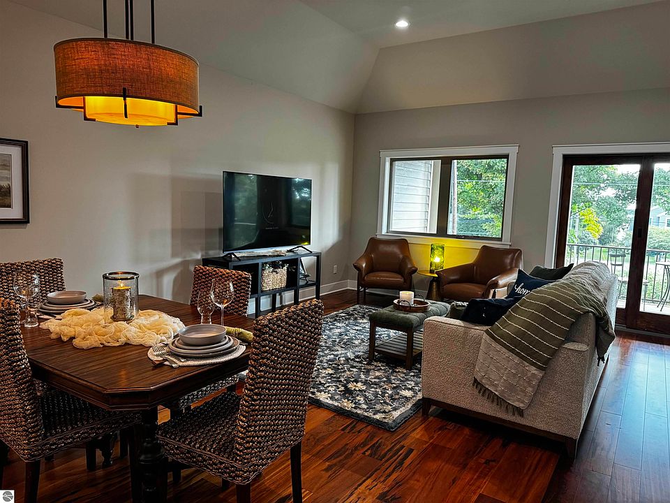1st image of 754 N Waypoint Cir #3