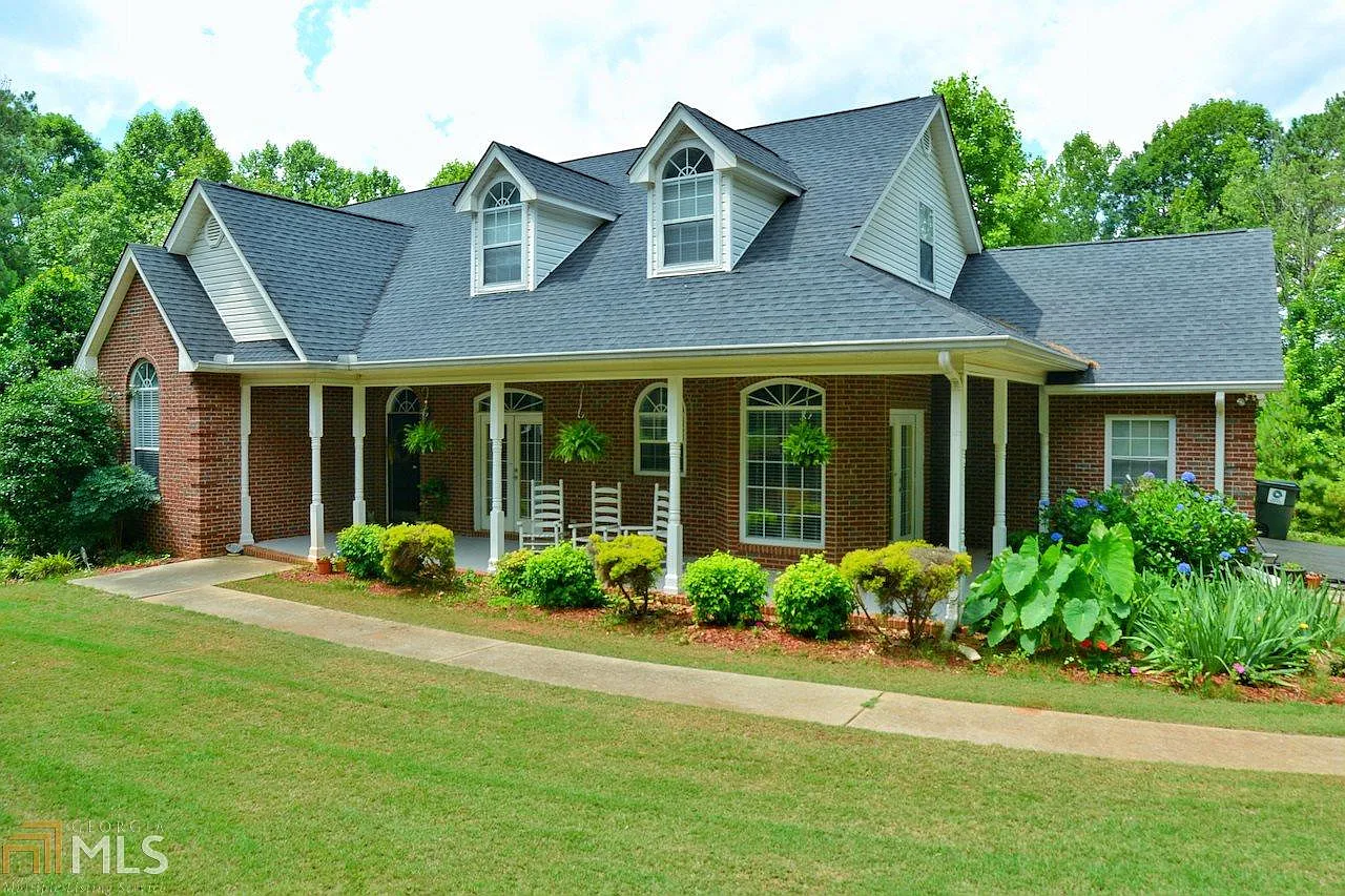 39 Hickory Gln photo 1