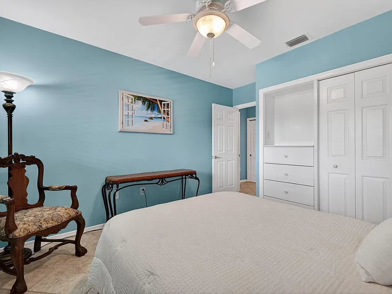 1630 Seaway Dr #304 — Photo 33