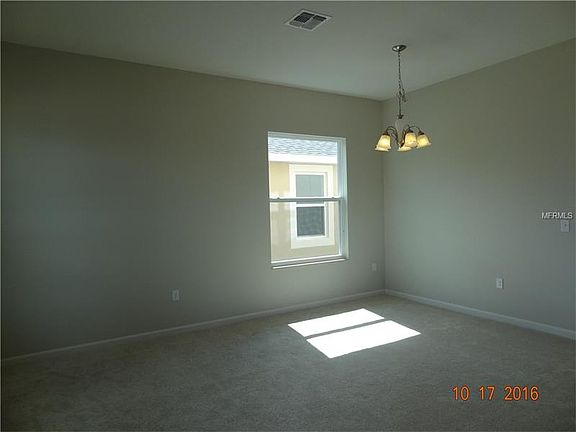 5th image of 2032 Honeybell Ave